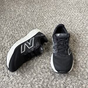 New Balance Fresh Foam X 880v14 Womens Size 9.5 B Black Running Shoes Sneakers